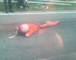 Brazilian female biker crushed by truck